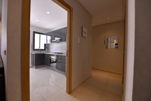 MON2611